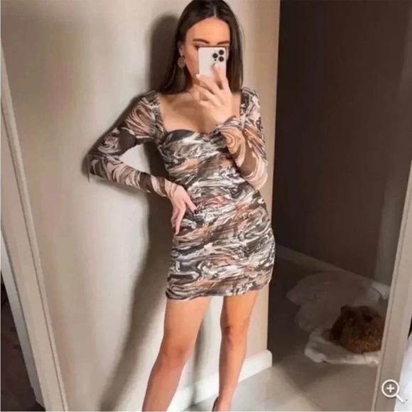 Zara Ruched mesh bodycon mini dress - Picture 2 of 11